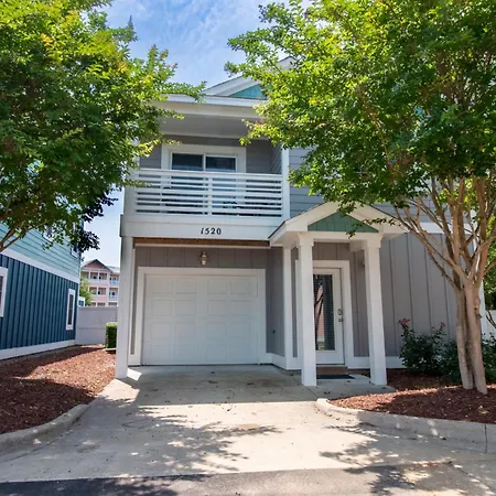 Bb20 Steel Magnolia Poollazy Riversplash Pad
